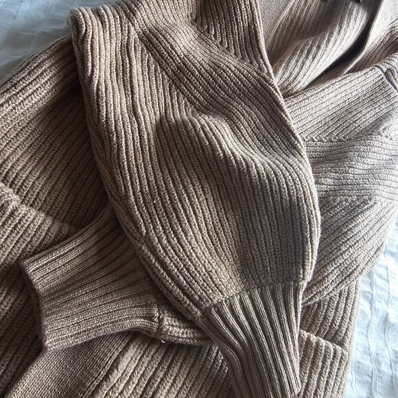 Aritzia Wilfred Free Rourke Merino Wool Sweater - 2018 - Constant Camel - Sz XXS - Picture 4 of 16